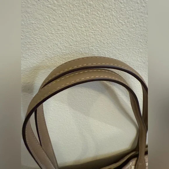 Kate Spade New York Jacquard Flower Tote Bag Beige Tan NWOT - Picture 5 of 9